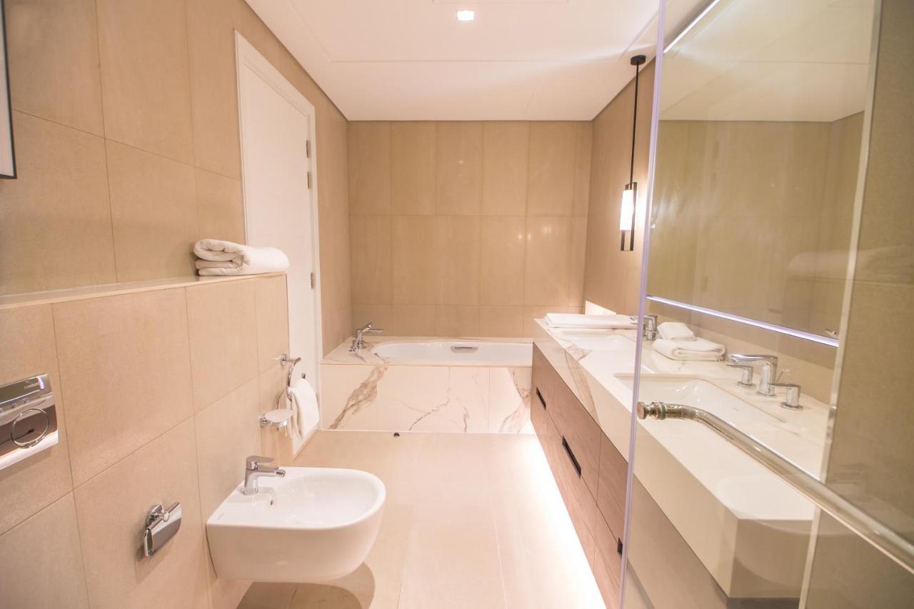 Al Aqah Luxury Apartment W/ Sea Views At Address Residences Fudzsejra Kültér fotó