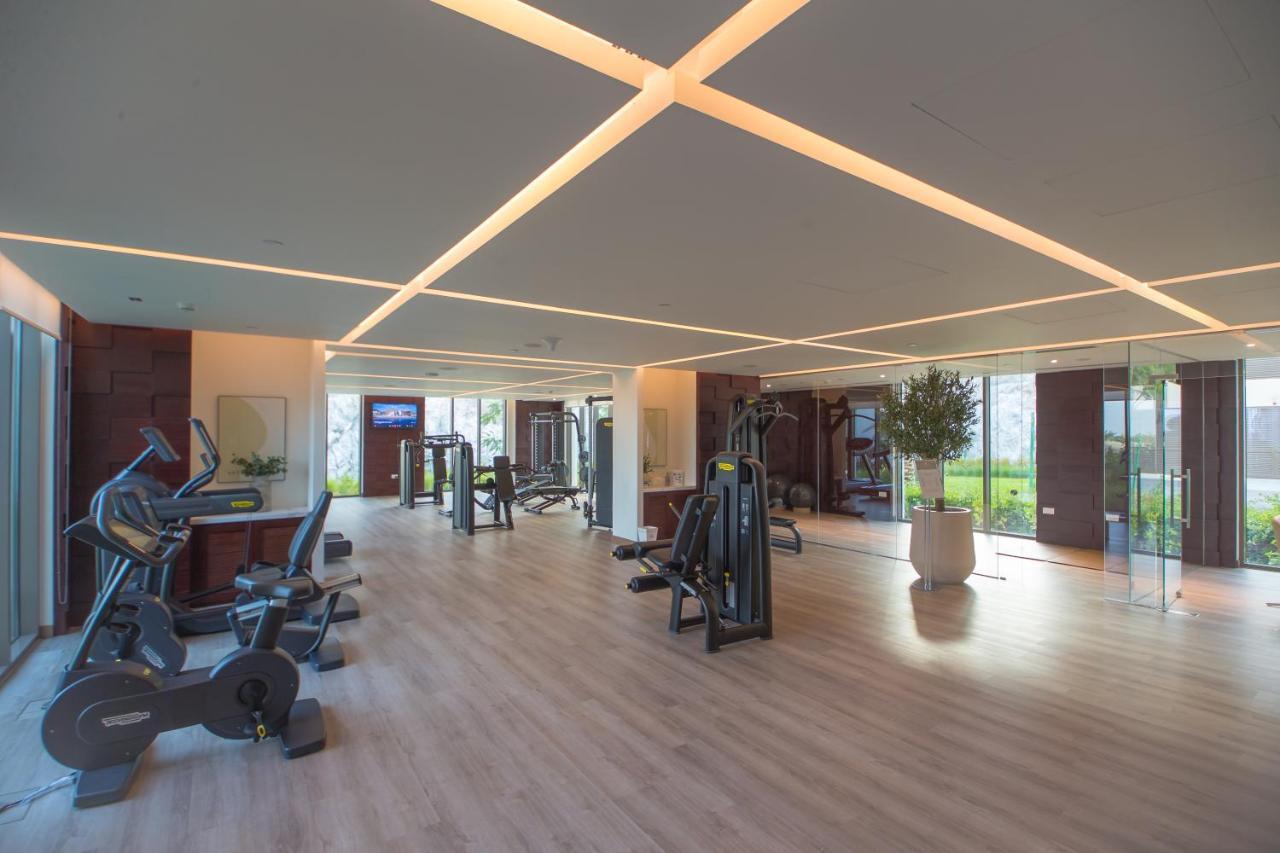 Al Aqah Luxury Apartment W/ Sea Views At Address Residences Fudzsejra Kültér fotó
